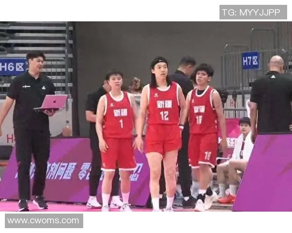 八一女篮与辽宁女篮激战正酣争夺女篮联赛季后赛席位的关键之战